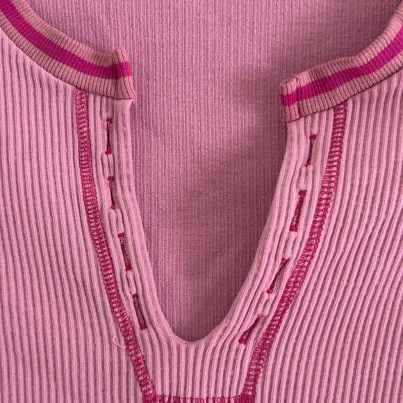 Urban Outfitters Out from Under Go for Gold Crop Top Sz XS/S - Picture 5 of 6